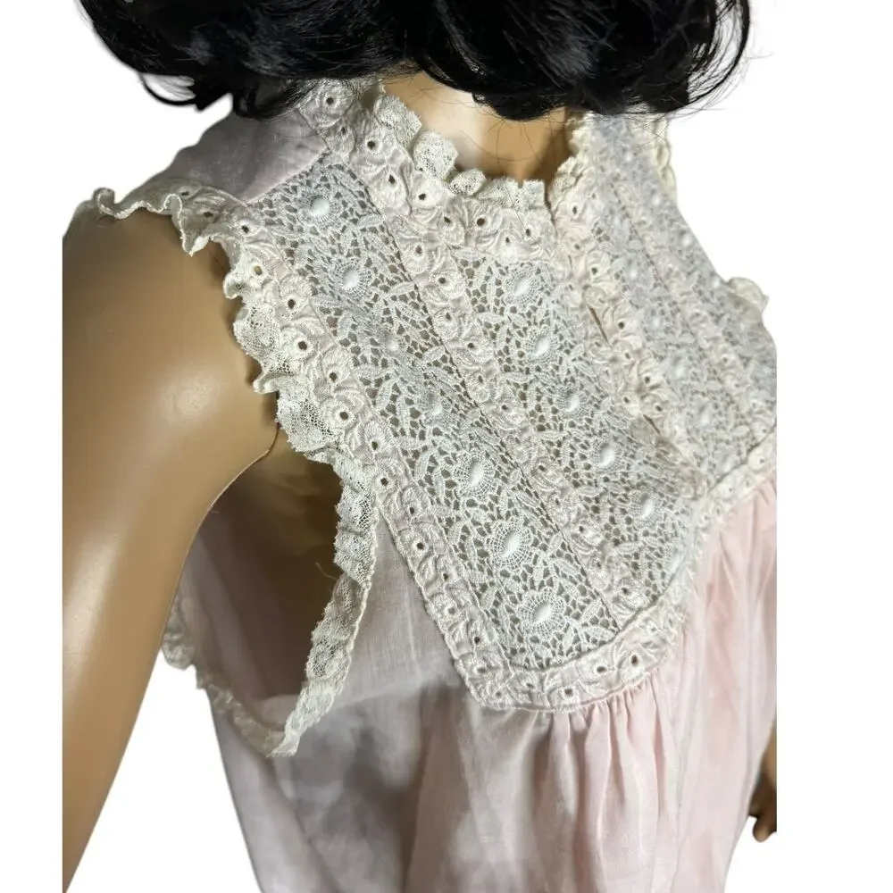 1960s Christian Dior Baby Pink Lace Trim Nightgown Embroidered size medium